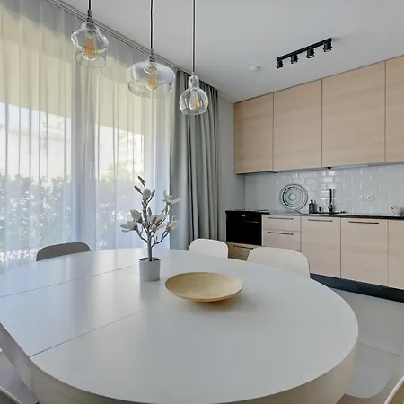 Dom & House - Okrzei Prime Apartament *