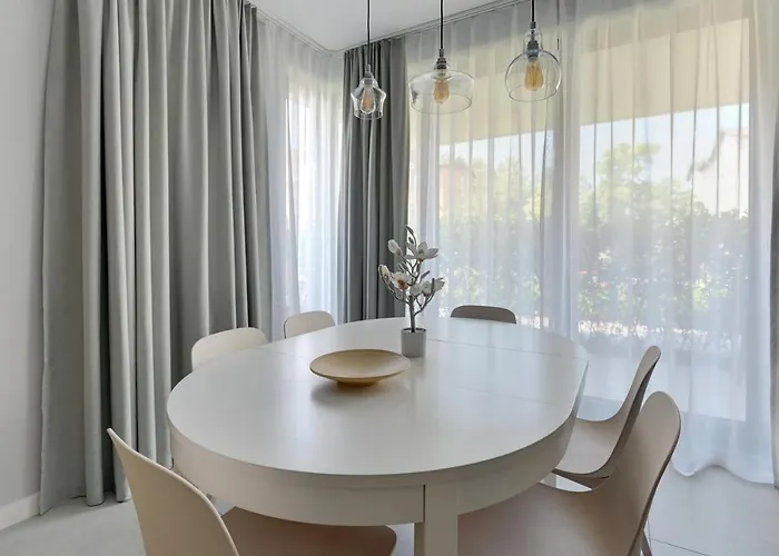 Dom & House - Okrzei Prime *