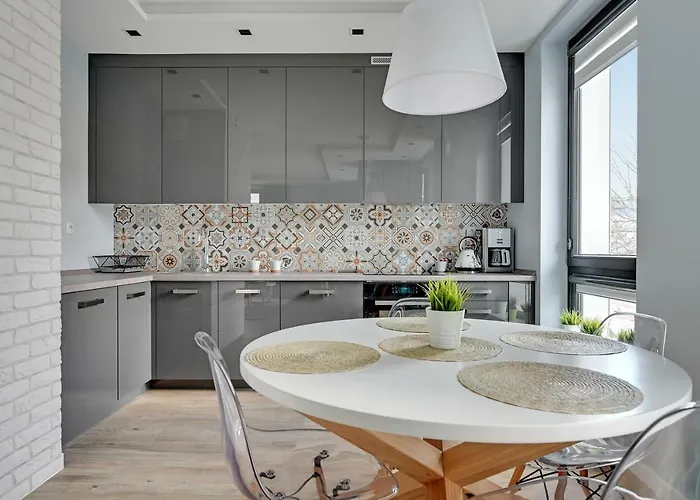 Dom & House - Okrzei Prime *